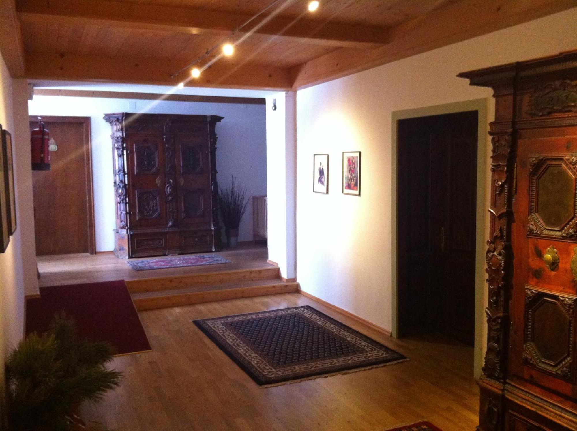 Gasthof Zur Post Maishofen Exterior photo