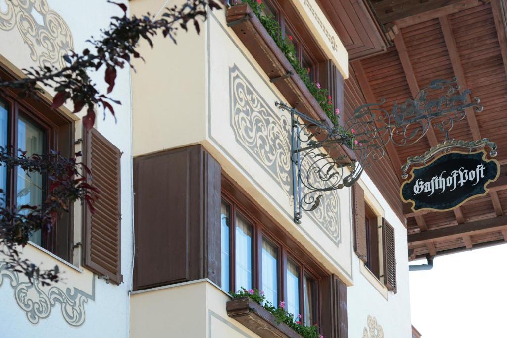 Gasthof Zur Post Maishofen Exterior photo